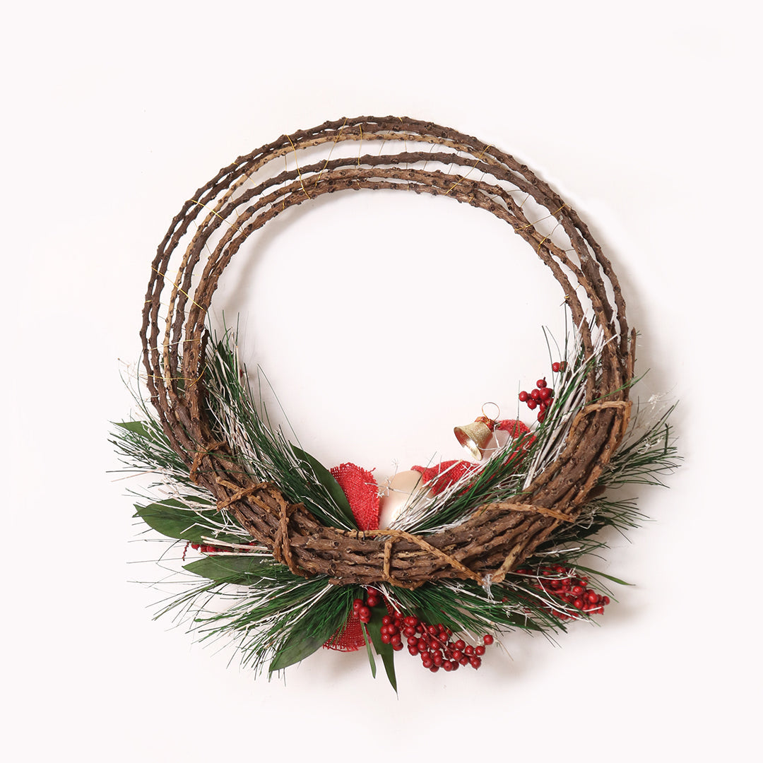 Red Berry Christmas Wreath